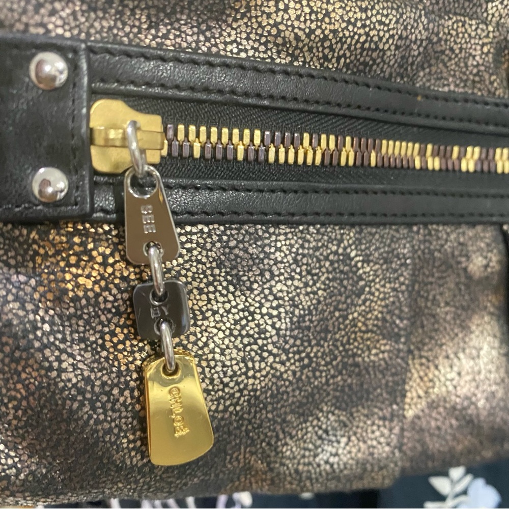 See by Chloé Textured Leather Metallic Clutch Shoulder Envelope Bag - Picture 3 of 15